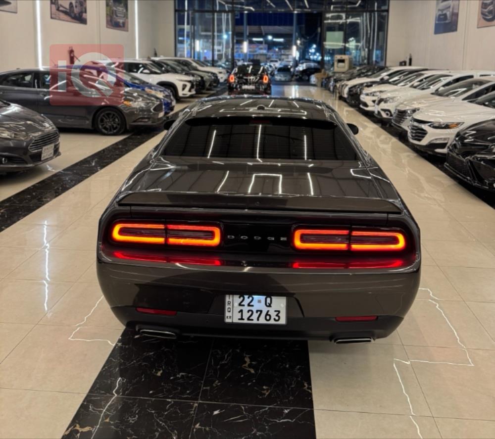 Dodge Challenger